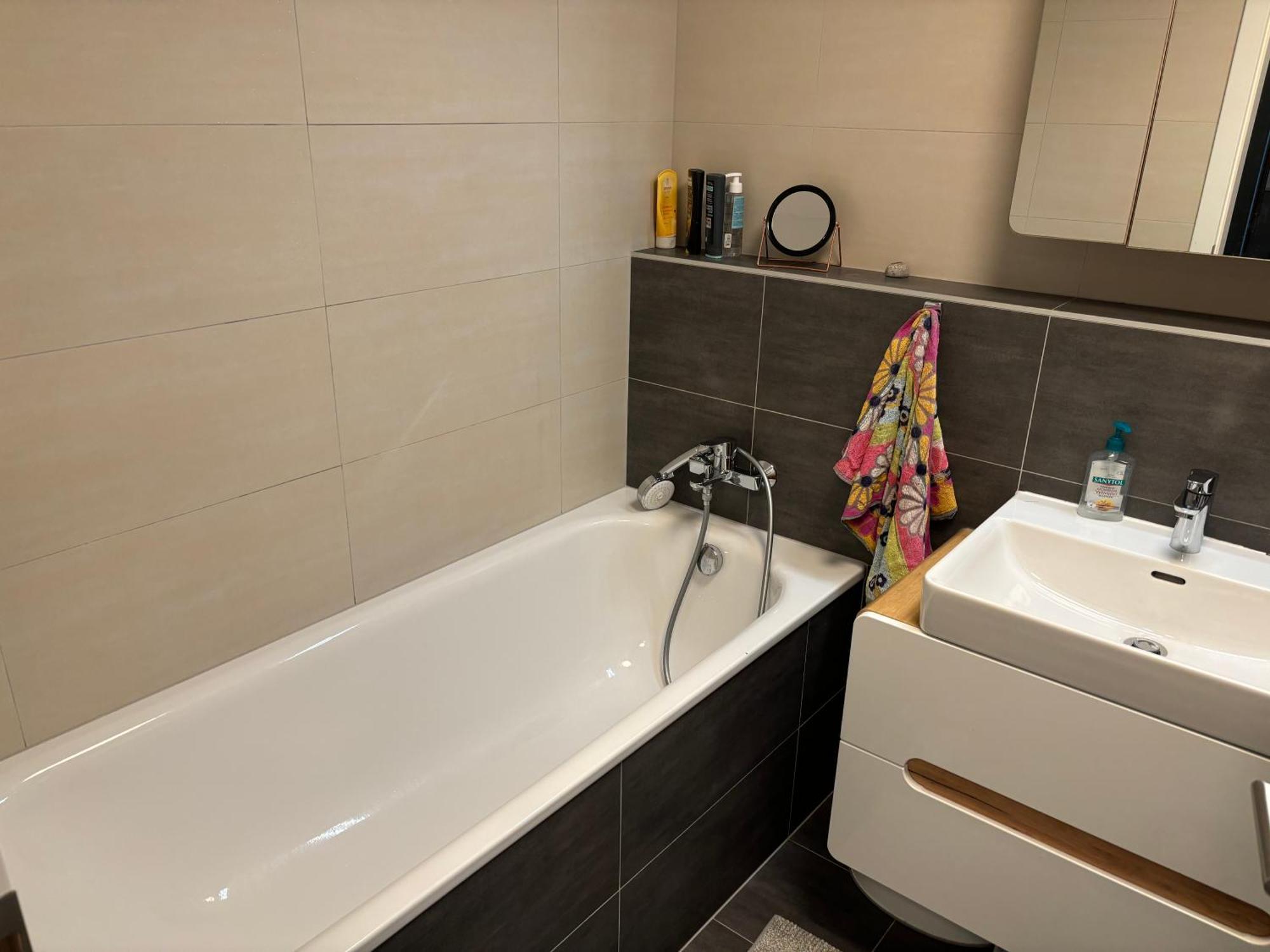 Premiere Apartment Bratislava - Private Parking Exterior photo